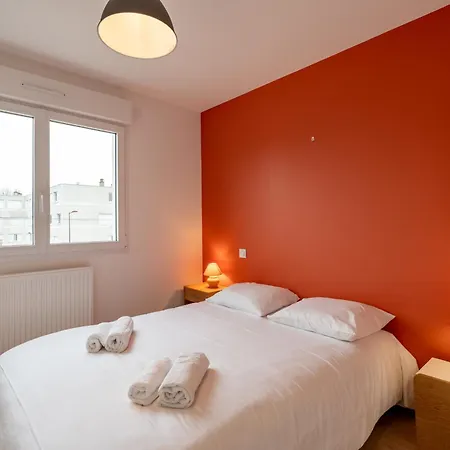 Le Bruxellois - Wifi - Parking Ferienhaus